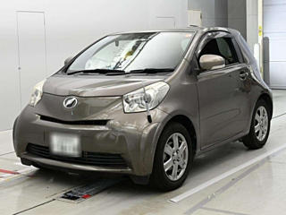 TOYOTA IQ