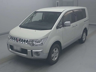 MITSUBISHI DELICA D5