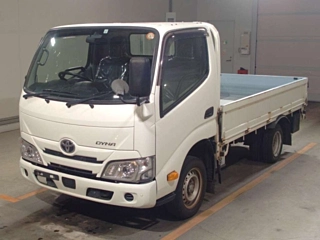 TOYOTA DYNA