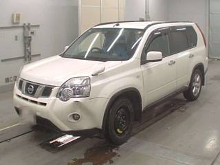NISSAN X TRAIL