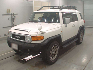 TOYOTA FJ CRUISER