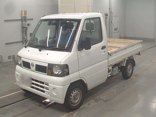 NISSAN CLIPPER TRUCK