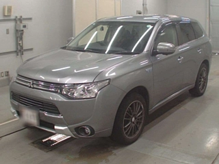 MITSUBISHI OUTLANDER PHEV