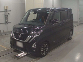 NISSAN ROOX
