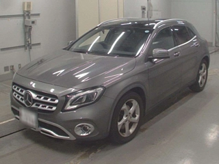 MERCEDES BENZ GLA CLASS