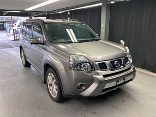 NISSAN X TRAIL