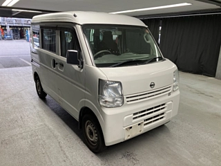 NISSAN CLIPPER VAN