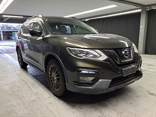 NISSAN X TRAIL