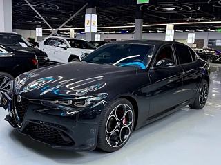 Заказать ALFAROMEO GIULIA