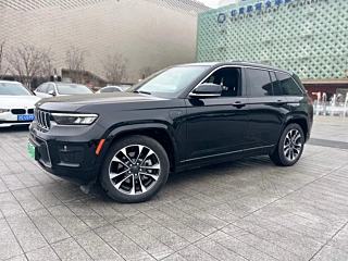 Заказать JEEP GRAND CHEROKEE 4XE