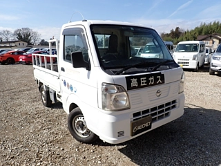 NISSAN CLIPPER TRUCK