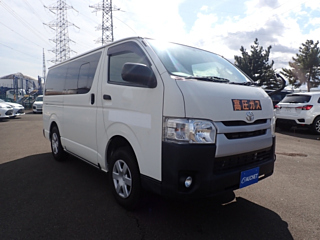 TOYOTA REGIUS ACE VAN