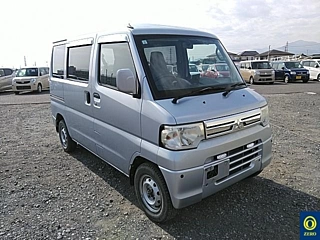 MITSUBISHI MINICAB VAN