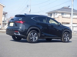 Заказать LEXUS NX