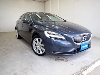 Заказать VOLVO V40
