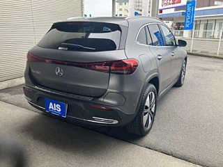 Заказать MERCEDES BENZ EQA