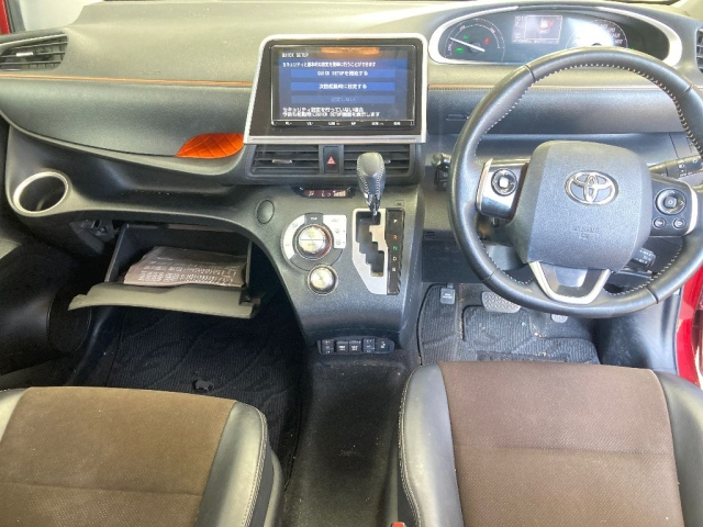 TOYOTA SIENTA 2019