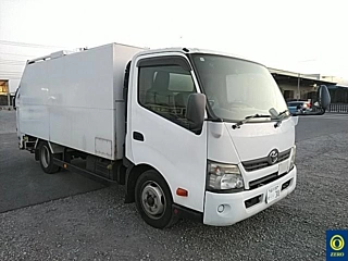 TOYOTA DYNA