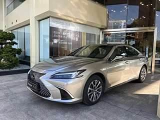 Заказать LEXUS ES