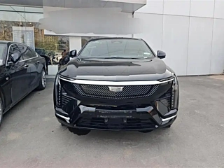 Заказать CADILLAC OPTIQ