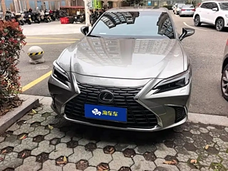 Заказать LEXUS ES