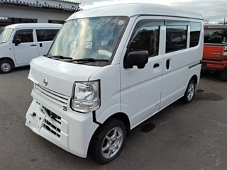 NISSAN CLIPPER VAN