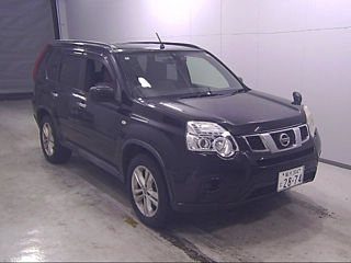 NISSAN X TRAIL