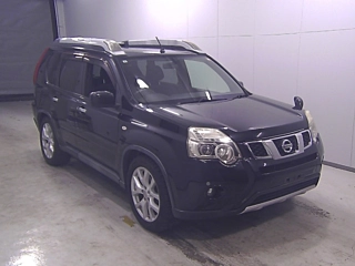 NISSAN X TRAIL