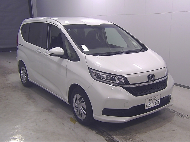 HONDA FREED 2024