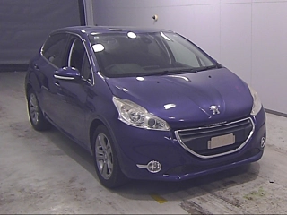 Заказать PEUGEOT 208