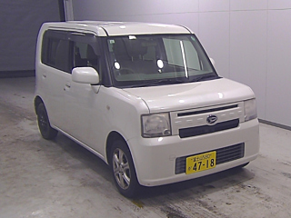 DAIHATSU MOVE CONTE
