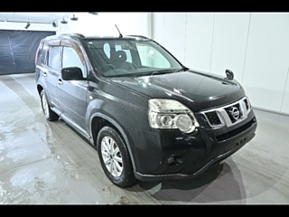 NISSAN X TRAIL