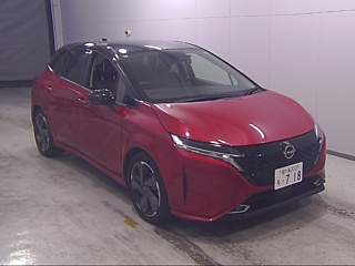 NISSAN AURA