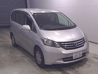 HONDA FREED