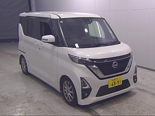 NISSAN ROOX