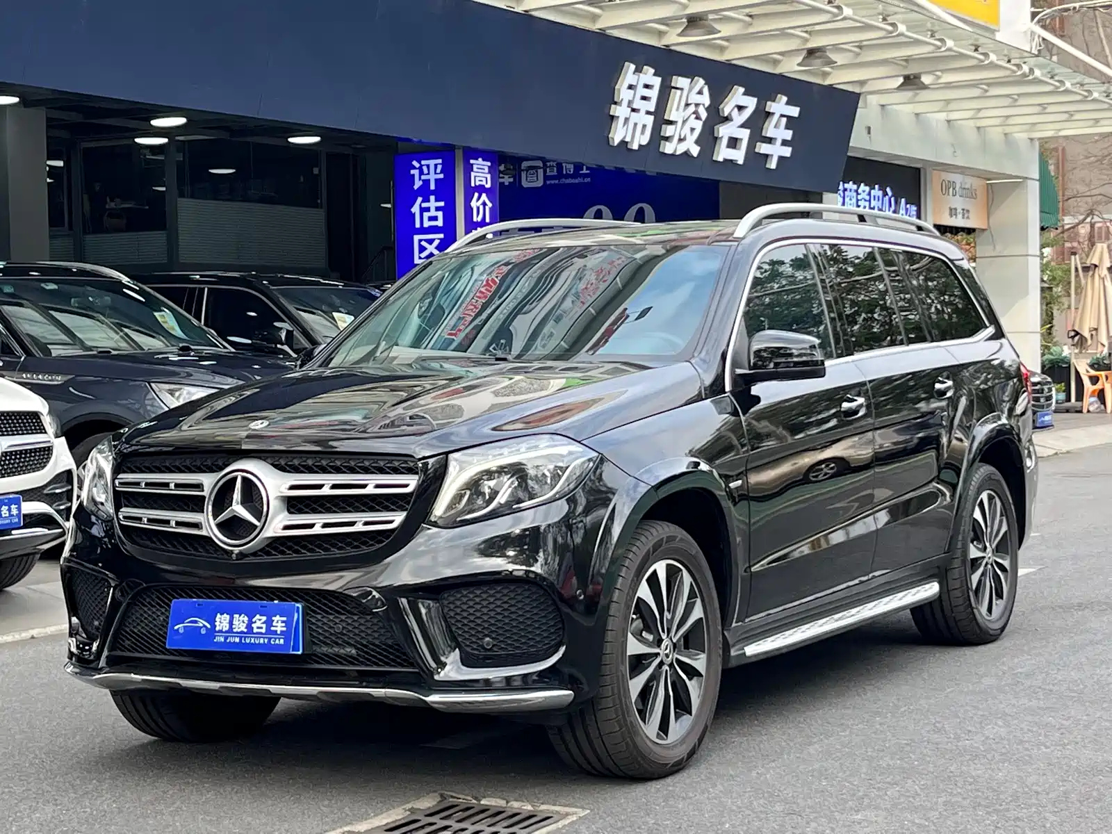 MERCEDES-BENZ GLS 2019