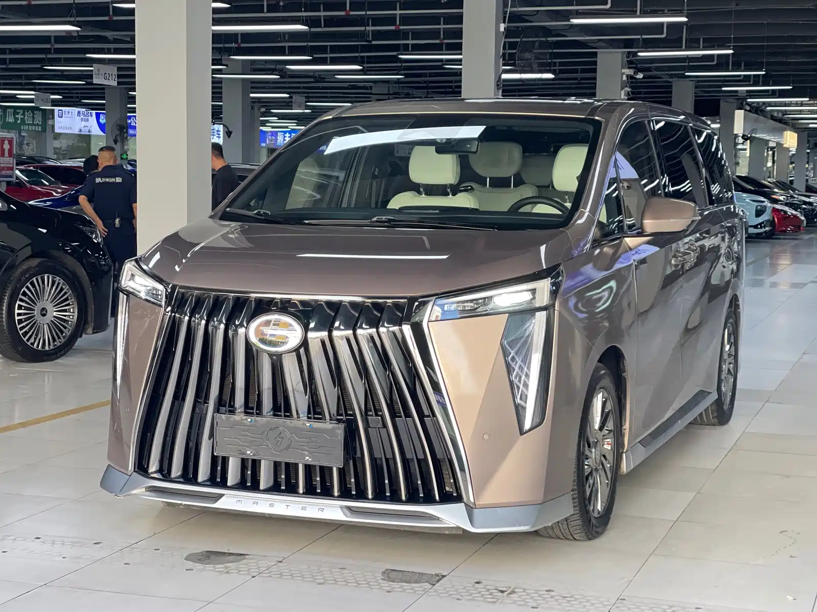 GAC TRUMPCHI TRUMPCHI M8 2023