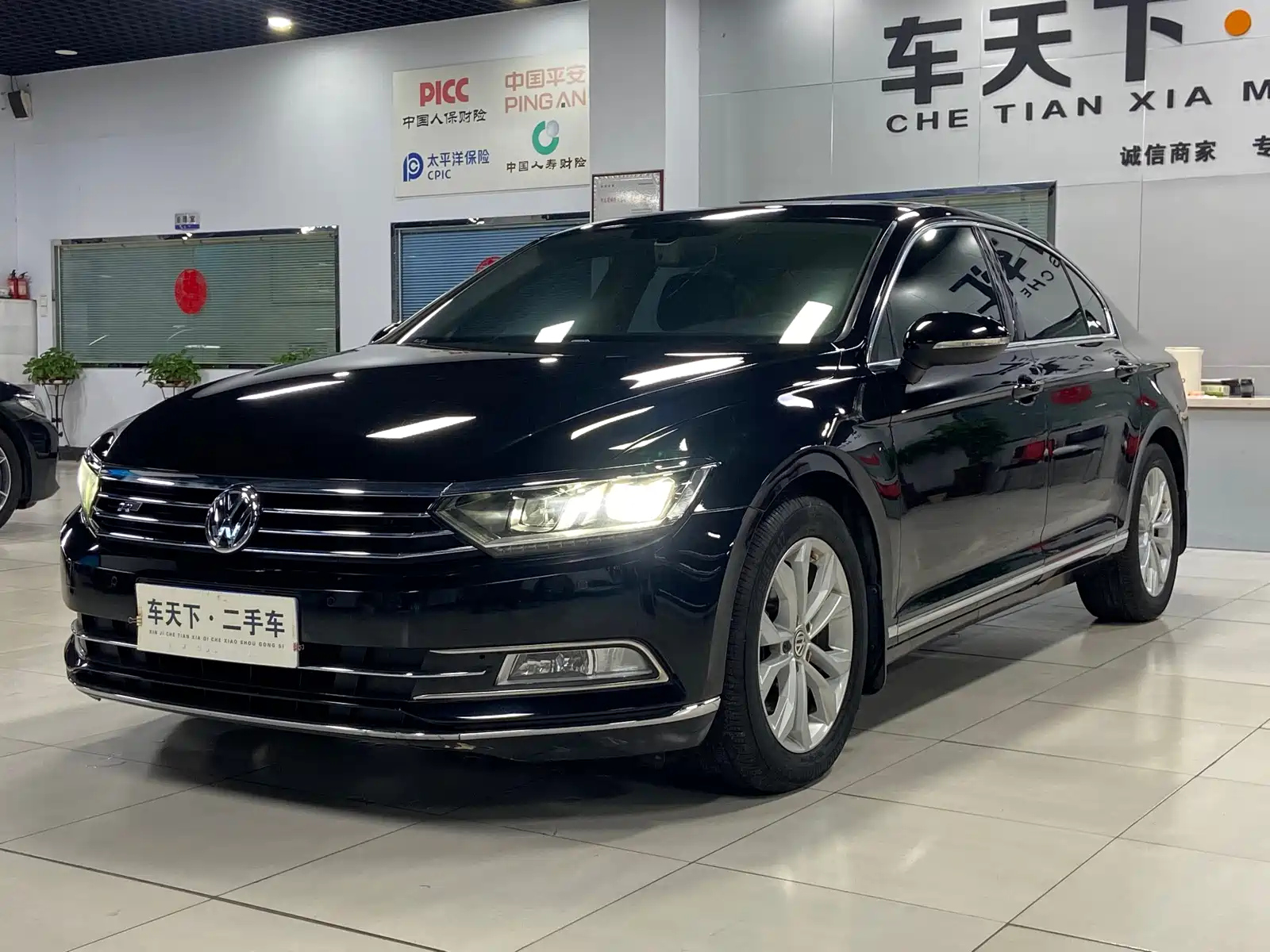 VOLKSWAGEN MAGOTAN 2017