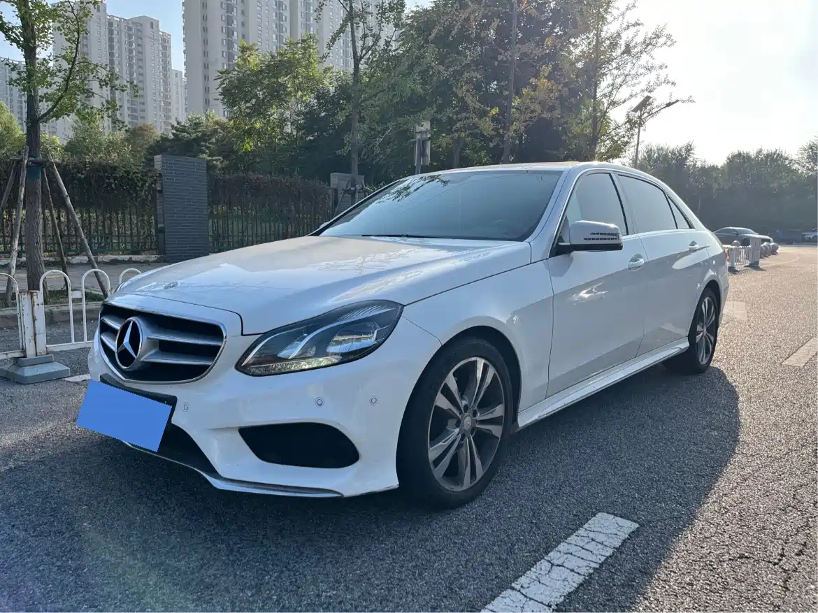 MERCEDES-BENZ E-CLASS 2014