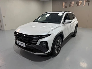 Заказать HYUNDAI TUCSON