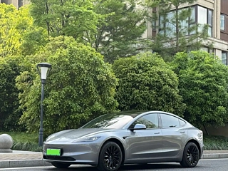 Заказать TESLA MODEL 3