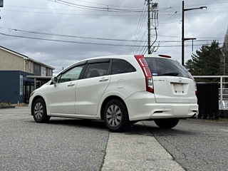 Заказать HONDA STREAM