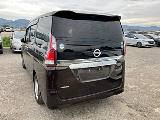 Заказать NISSAN SERENA