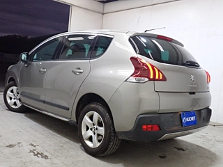 Заказать PEUGEOT 3008