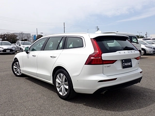 Заказать VOLVO V60