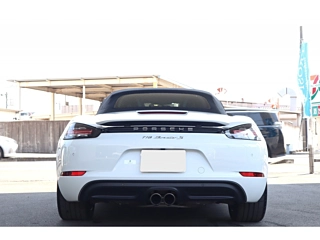 Заказать PORSCHE 718 BOXSTER