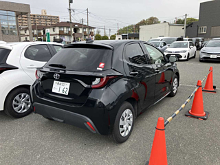 Заказать TOYOTA YARIS