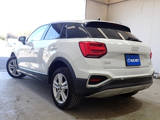 Заказать AUDI Q2