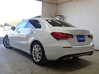 Заказать MERCEDES BENZ A CLASS