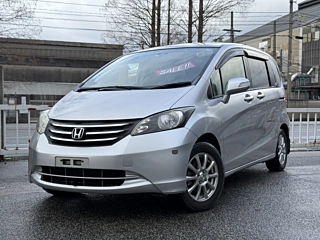 Заказать HONDA FREED